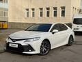 Toyota Camry 2021 года за 16 500 000 тг. в Алматы – фото 12