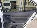 Toyota Camry 2021 года за 16 500 000 тг. в Алматы – фото 23