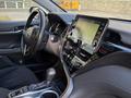 Toyota Camry 2021 года за 16 500 000 тг. в Алматы – фото 29