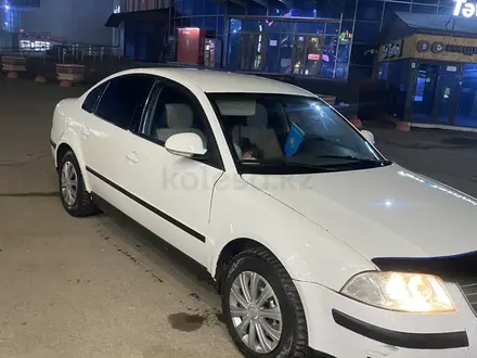 Volkswagen Passat 2005 года за 1 900 000 тг. в Астана