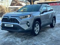 Toyota RAV4 2020 года за 16 900 000 тг. в Алматы