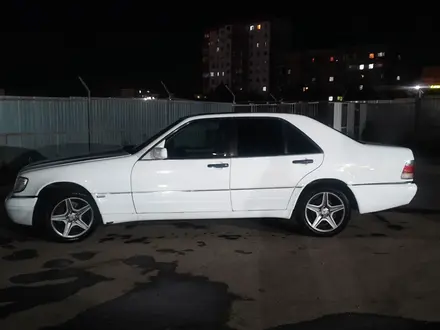 Mercedes-Benz S 320 1995 года за 3 500 000 тг. в Жезказган – фото 11