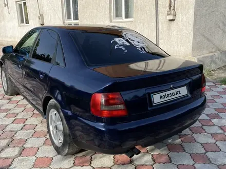 Audi A4 1996 года за 1 350 000 тг. в Алматы – фото 4