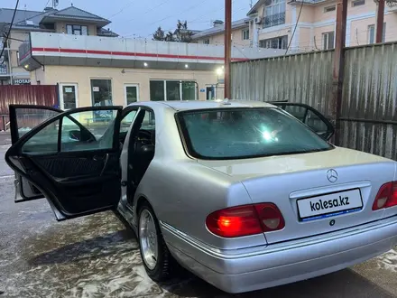 Mercedes-Benz E 280 1999 года за 4 100 000 тг. в Шымкент – фото 7