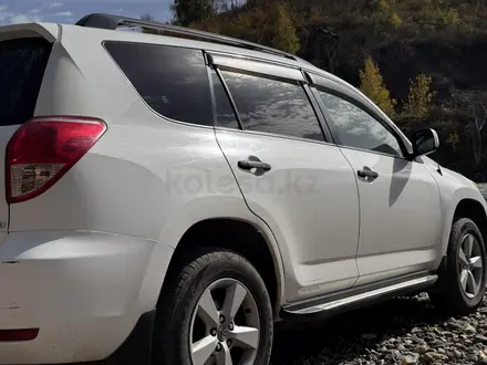 Toyota RAV4 2006 года за 6 200 000 тг. в Усть-Каменогорск