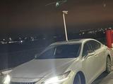 Lexus ES 300h 2020 года за 17 200 000 тг. в Актау – фото 4