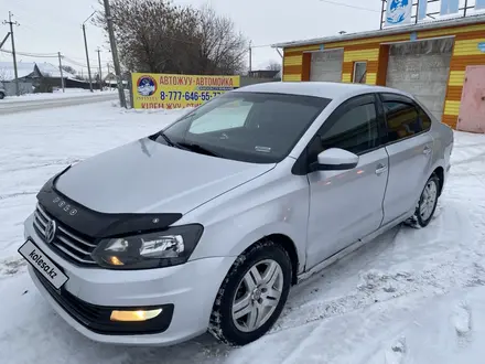 Volkswagen Polo 2015 года за 3 500 000 тг. в Петропавловск – фото 2