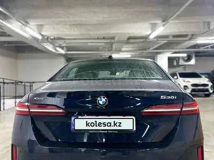 BMW 530 2024 года за 29 500 000 тг. в Астана – фото 3