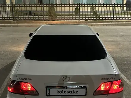 Lexus ES 300 2004 года за 6 500 000 тг. в Актау – фото 4