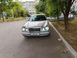 Mercedes-Benz E 240 1999 годаүшін3 200 000 тг. в Тараз – фото 3