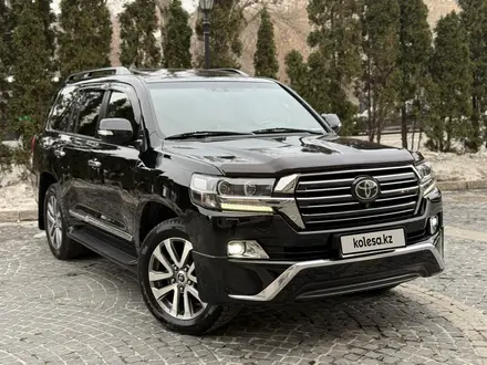 Toyota Land Cruiser 2017 года за 32 700 000 тг. в Алматы – фото 5