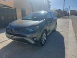 Toyota RAV4 2016 года за 9 500 000 тг. в Жанаозен – фото 2