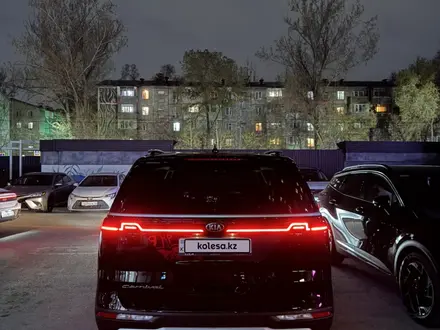 Kia Carnival 2021 года за 19 800 000 тг. в Алматы – фото 11