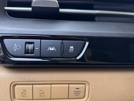 Kia Carnival 2021 года за 19 800 000 тг. в Алматы – фото 6