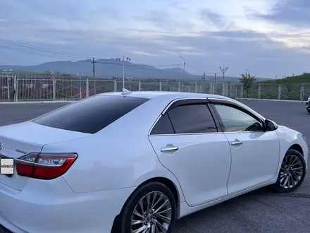 Toyota Camry 2017 года за 12 000 000 тг. в Шымкент – фото 3
