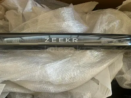 Задний фонарь Zeekr 001 за 100 тг. в Астана