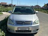 Toyota Ipsum 2001 года за 2 600 000 тг. в Атырау – фото 2