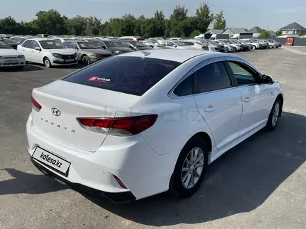 Hyundai Sonata 2018 года за 6 640 500 тг. в Алматы – фото 7