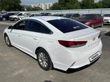 Hyundai Sonata 2018 годаүшін6 640 500 тг. в Алматы – фото 5