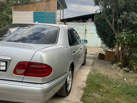 Mercedes-Benz E 280 1998 года за 3 350 000 тг. в Алматы – фото 5