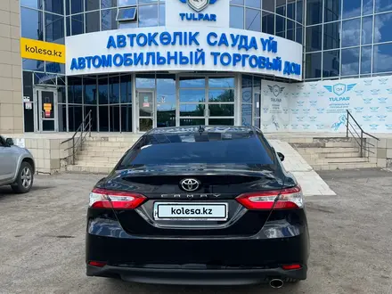 Toyota Camry 2019 года за 13 700 000 тг. в Уральск – фото 6