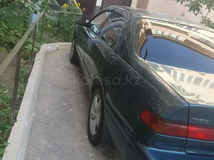 Toyota Camry 1998 года за 3 500 000 тг. в Тараз