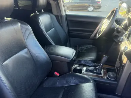 Toyota Land Cruiser Prado 2011 года за 13 700 000 тг. в Атырау – фото 5