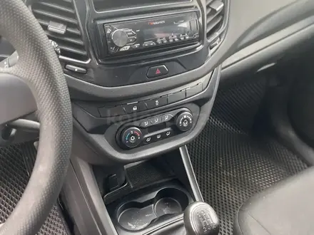 ВАЗ (Lada) Vesta 2020 года за 4 500 000 тг. в Уральск – фото 9