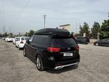 Kia Carnival 2017 года за 12 800 000 тг. в Шымкент – фото 4