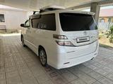 Toyota Vellfire 2009 года за 5 000 000 тг. в Атырау – фото 2