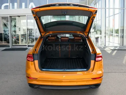 Audi Q8 2021 года за 38 000 000 тг. в Алматы – фото 14