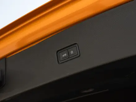 Audi Q8 2021 года за 38 000 000 тг. в Алматы – фото 18