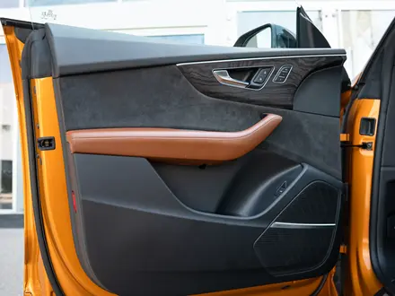 Audi Q8 2021 года за 38 000 000 тг. в Алматы – фото 19