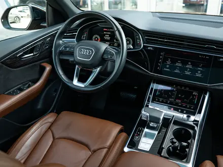 Audi Q8 2021 года за 38 000 000 тг. в Алматы – фото 15