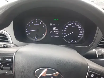 Hyundai Sonata 2016 года за 4 000 000 тг. в Тараз – фото 6