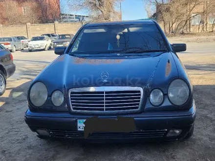 Mercedes-Benz E 420 1997 года за 2 200 000 тг. в Кызылорда – фото 10