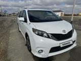 Toyota Sienna 2012 года за 9 200 000 тг. в Актобе – фото 3