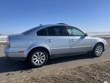 Volkswagen Passat 2002 года за 3 000 000 тг. в Есиль – фото 4