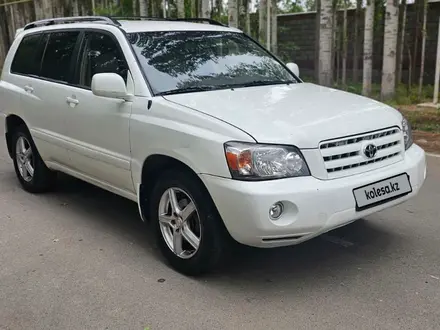 Toyota Highlander 2005 года за 6 800 000 тг. в Алматы