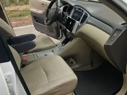 Toyota Highlander 2005 года за 6 800 000 тг. в Алматы – фото 11