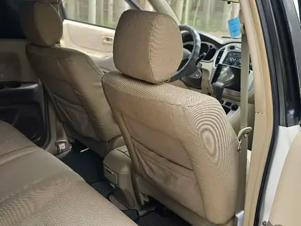 Toyota Highlander 2005 года за 6 800 000 тг. в Алматы – фото 9