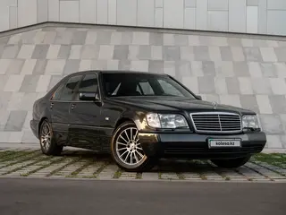 Mercedes-Benz S 320