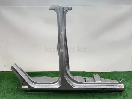 Порог кузова (железный) Hyundai Grandeur 2016-2026 ORIGINAL за 240 000 тг. в Алматы