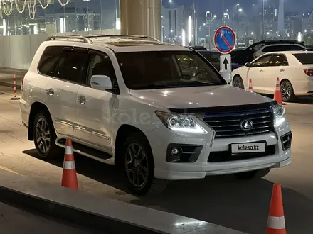 Lexus LX 570 2014 года за 25 900 000 тг. в Астана – фото 3