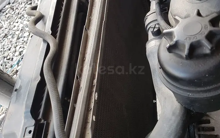 Основной радиатор на BMW E39 M54 530үшін45 000 тг. в Шымкент