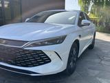 BYD Qin L DM-i 2025 года за 9 300 000 тг. в Алматы – фото 2