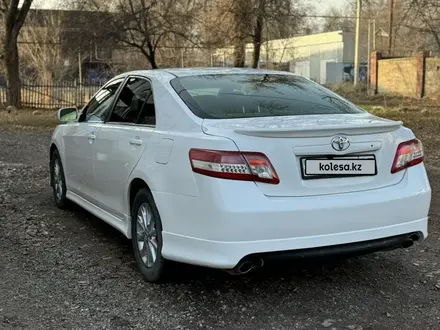 Toyota Camry 2011 года за 5 700 000 тг. в Алматы – фото 3