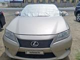 Lexus ES 300h 2014 годаүшін8 300 000 тг. в Атырау