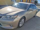 Lexus ES 300h 2014 годаүшін8 300 000 тг. в Атырау – фото 5