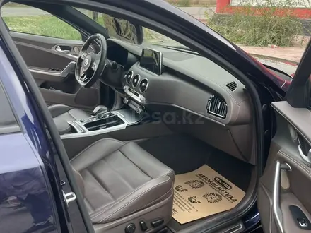 Kia Stinger 2019 года за 14 800 000 тг. в Шымкент – фото 7